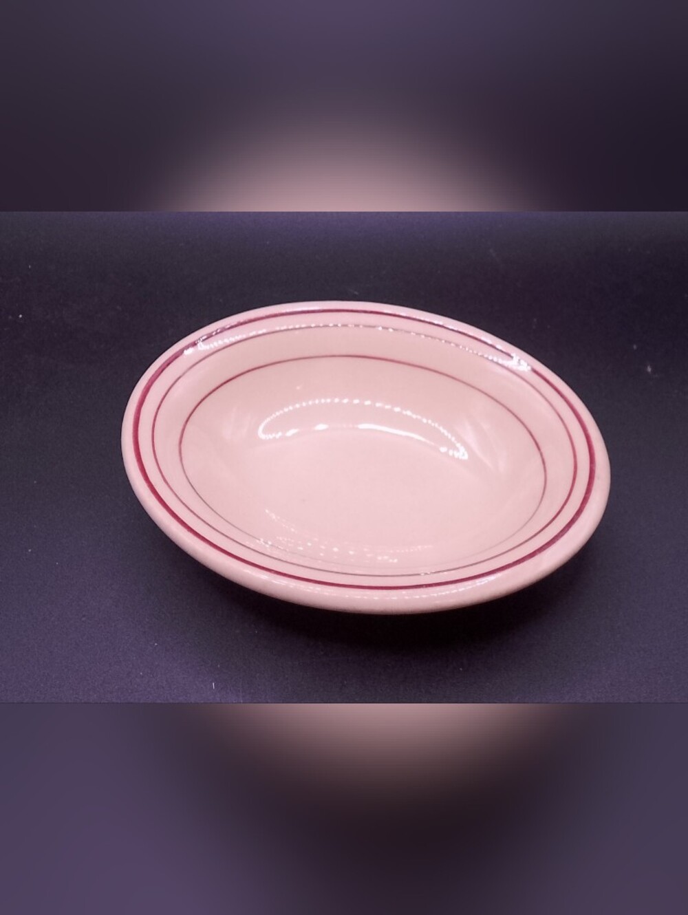 San-tan Wellsville China USA Made Restaurant Ware Dish Cream/Red